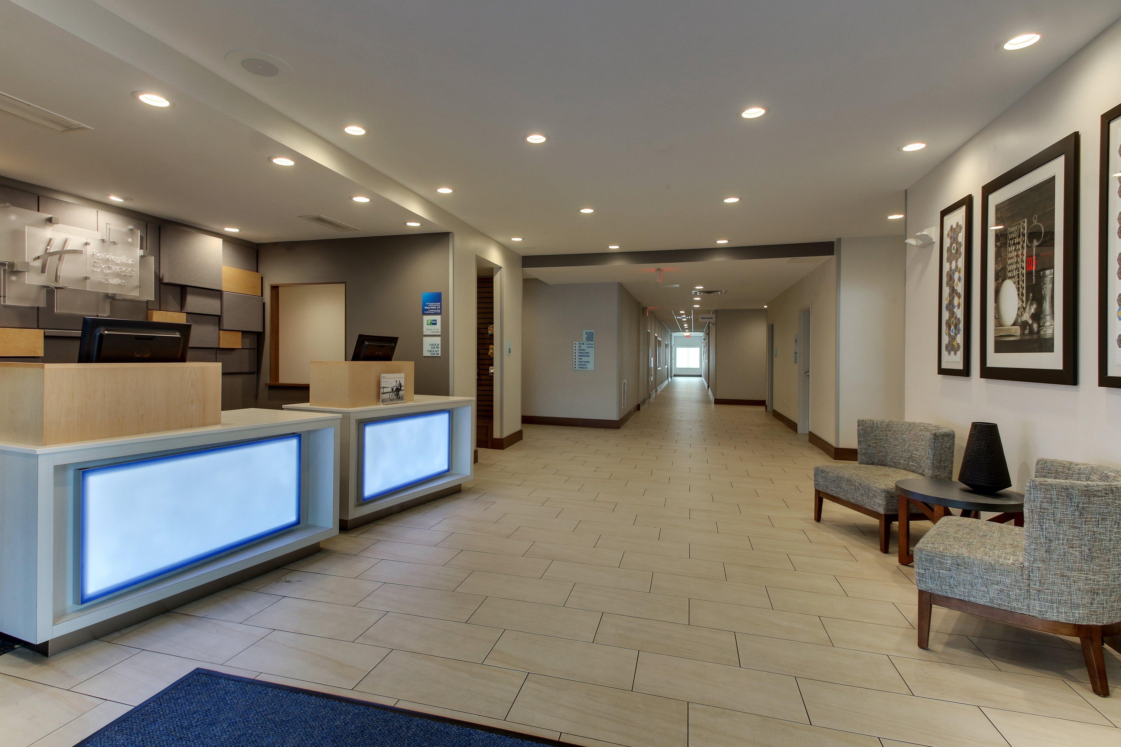 Holiday Inn Express & Suites Ithaca By Ihg Exterior foto