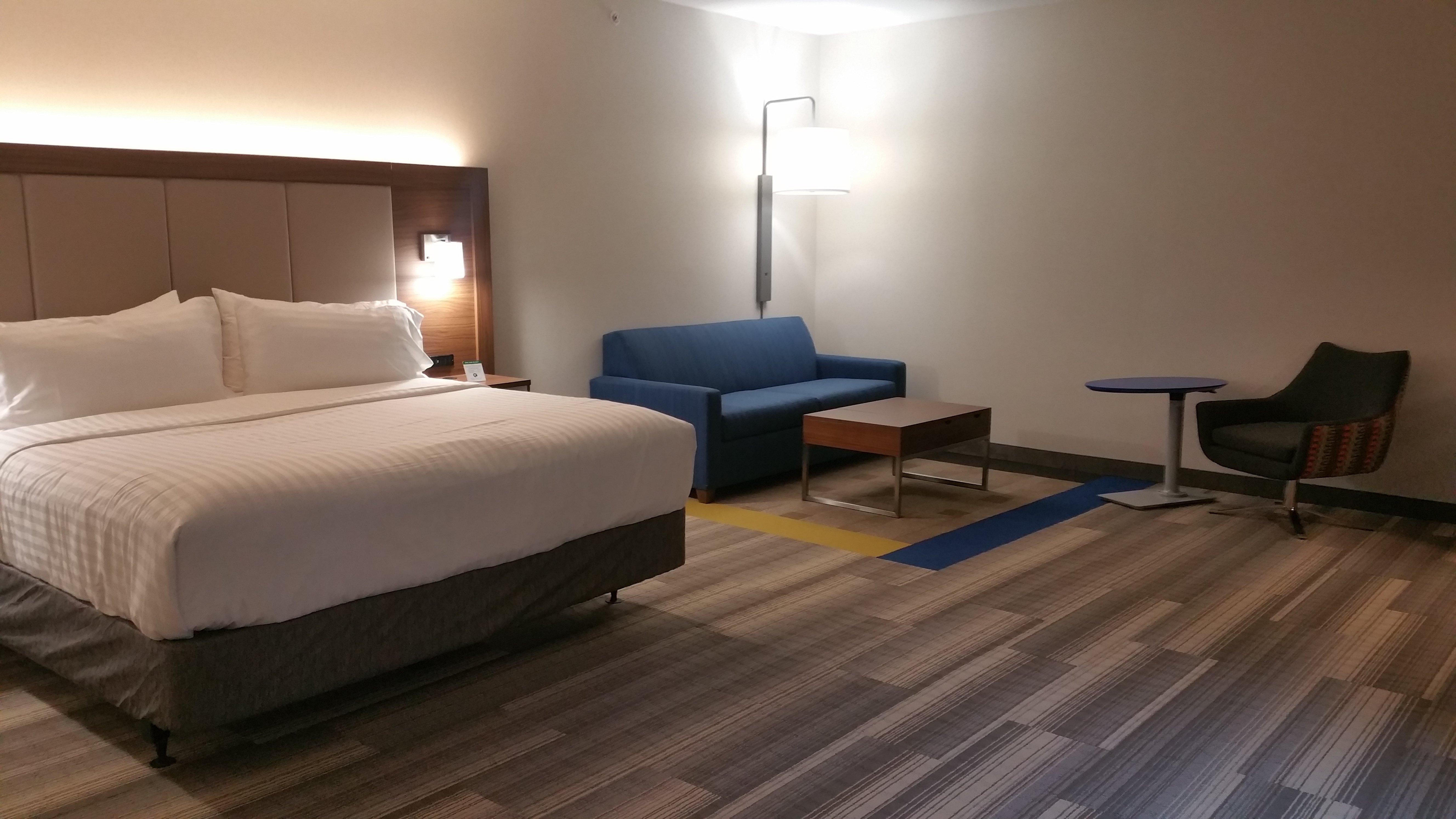 Holiday Inn Express & Suites Ithaca By Ihg Exterior foto
