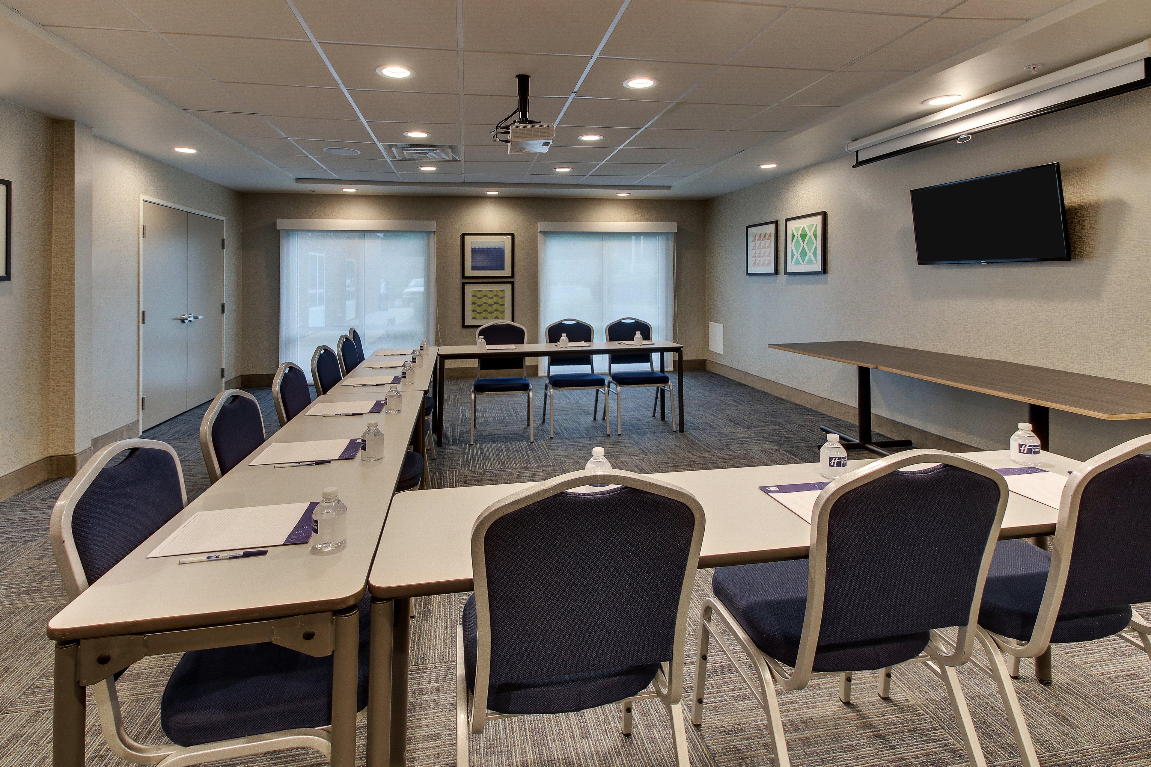 Holiday Inn Express & Suites Ithaca By Ihg Exterior foto