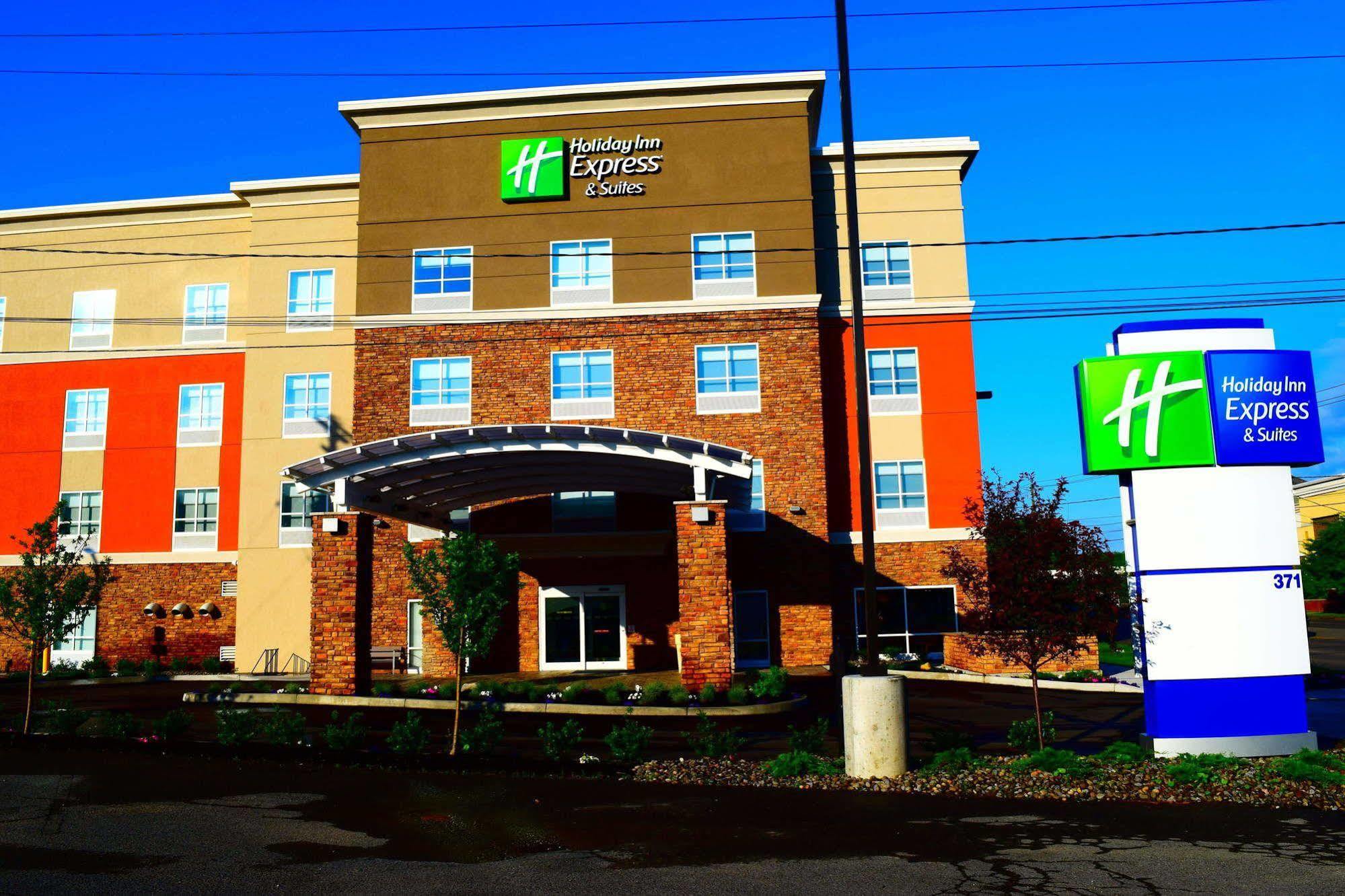 Holiday Inn Express & Suites Ithaca By Ihg Exterior foto